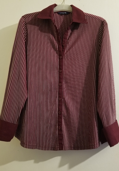 💥TOP  SIZE 18 - Picture 1 of 8